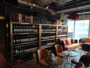 中環多國菜酒吧裝修指南 | The Code 案例揭示設計、工程與食肆牌照關鍵