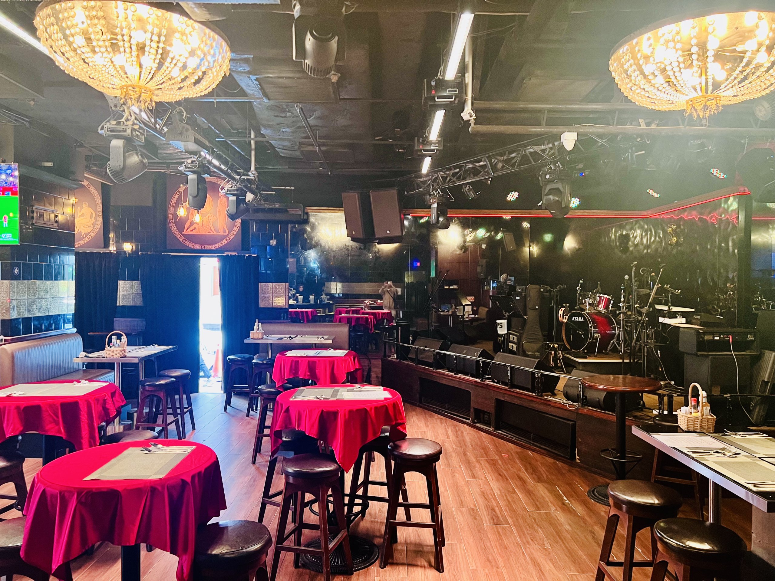 Sunny Burger復古漢堡店裝修