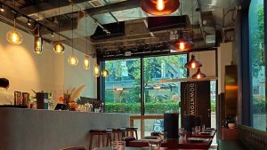 小酒館裝修指南 | Downtown Bistro 西餐裝修兼顧風格與出牌